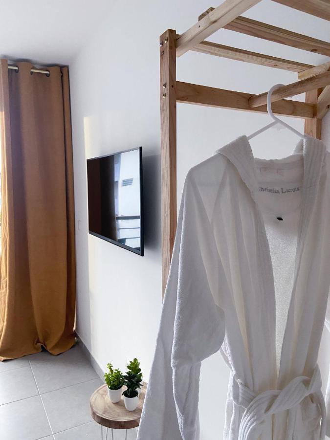 Un Palmier Dans La Chambre, Studio De Standing Cayenne Exteriér fotografie